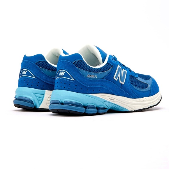 🩵 New Balance 2002R Blue 💙 - Picture 3 of 4